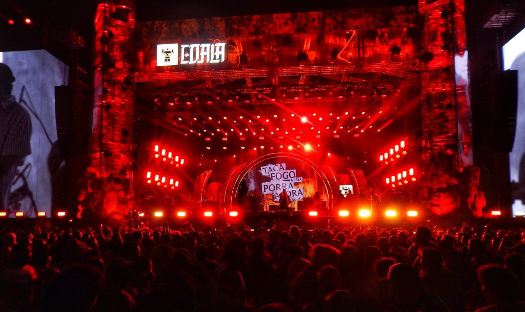 Domingo (08), foi o dia que a Bahia invadiu o Coala Festival com os dois melhores shows do final de semana: Timbalada com Afrocidade e Orkestra Rumpilezz com Luedji&nbsp;Luna
